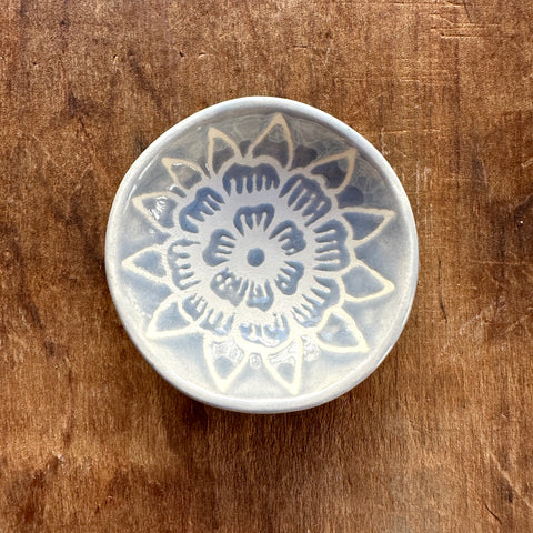 Hand Painted Ceramic Dish - No. 5127